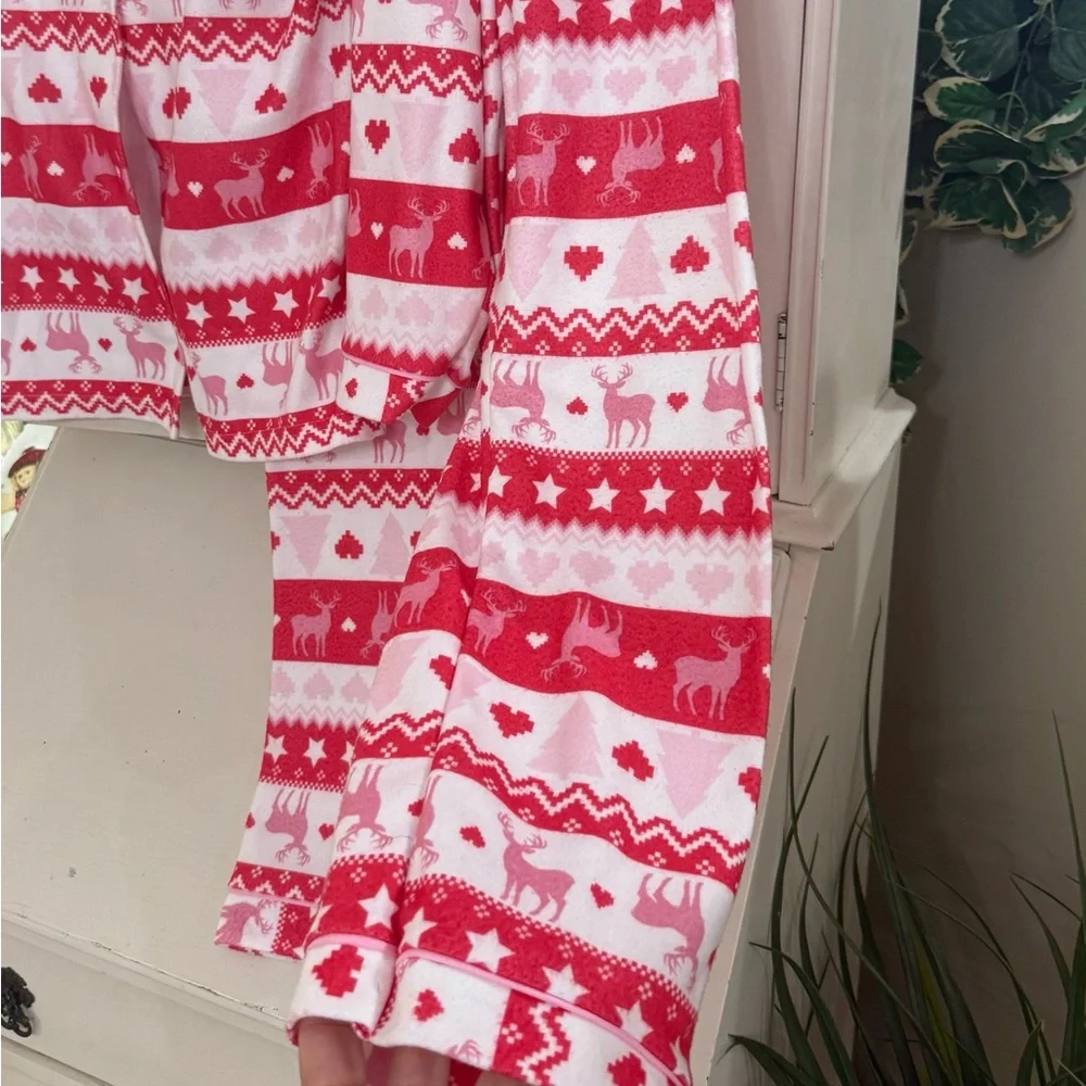 PJ & PRESENTS CHRISTMAS PAJAMA SET LITTLE GIRL size 10/12